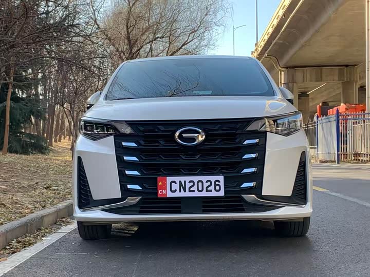 Фото 2 - GAC Trumpchi M6