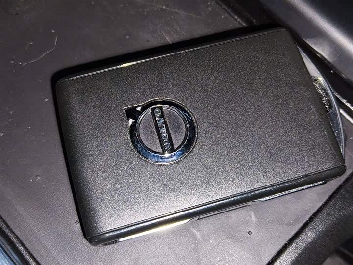 Фото 9 - Volvo S90