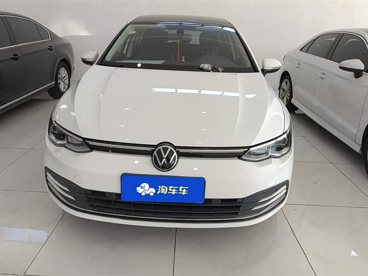 Фото 2 - Volkswagen Golf