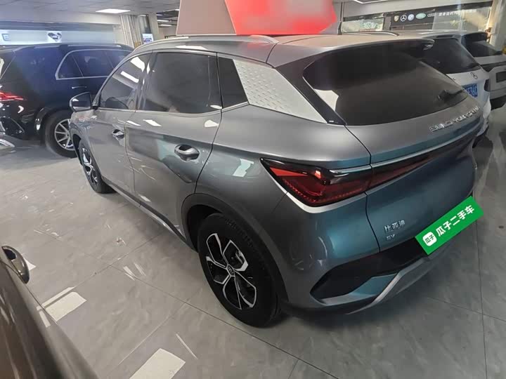 Фото 5 - BYD Yuan Plus