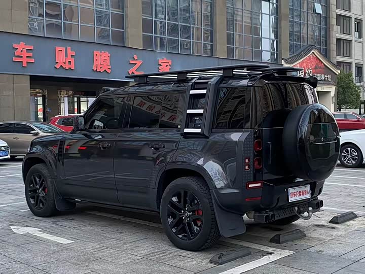 Фото 7 - Land Rover Defender