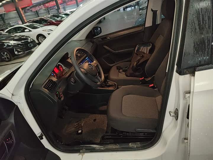 Фото 7 - Volkswagen Santana