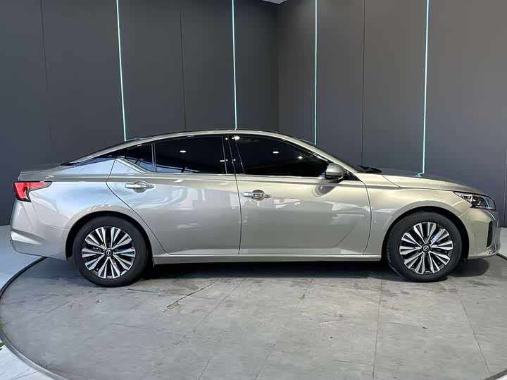 Фото 5 - Nissan Teana