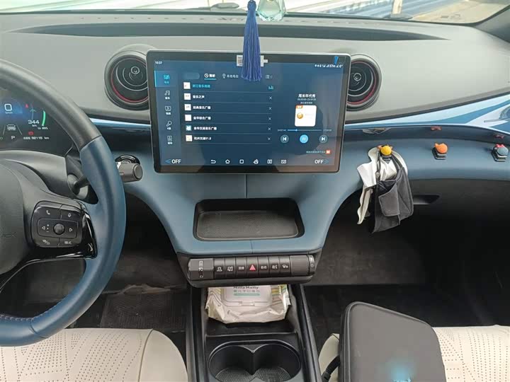 Фото 6 - BYD Dolphin