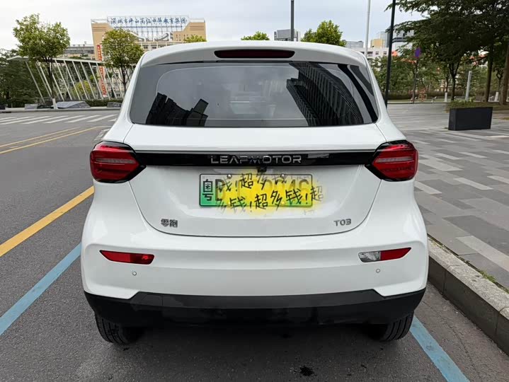 Фото 4 - Leapmotor T03