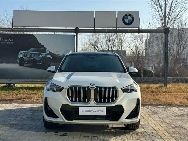 Фото 2 - BMW X1