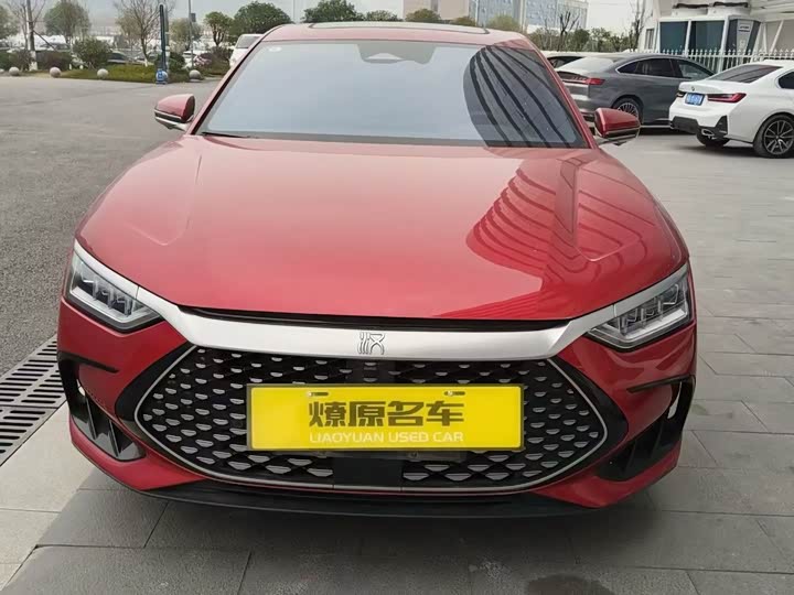 Фото 2 - BYD Han