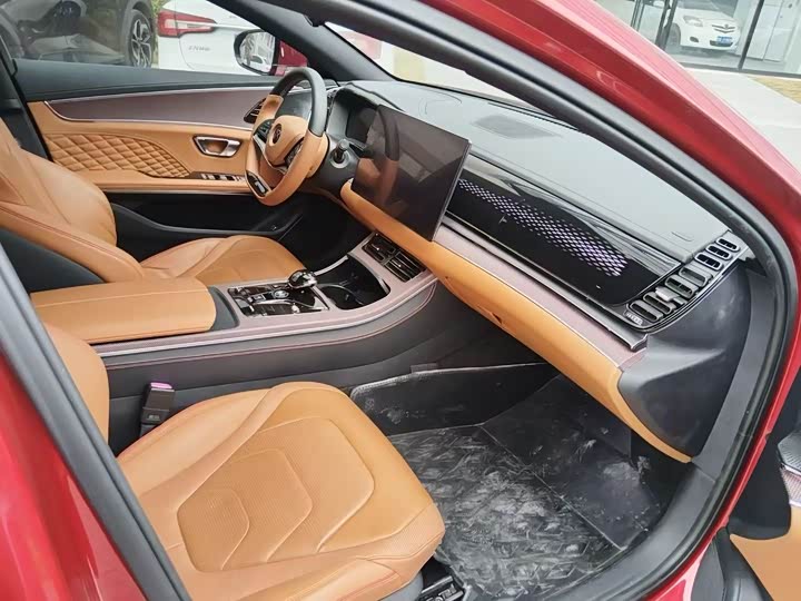 Фото 4 - BYD Han