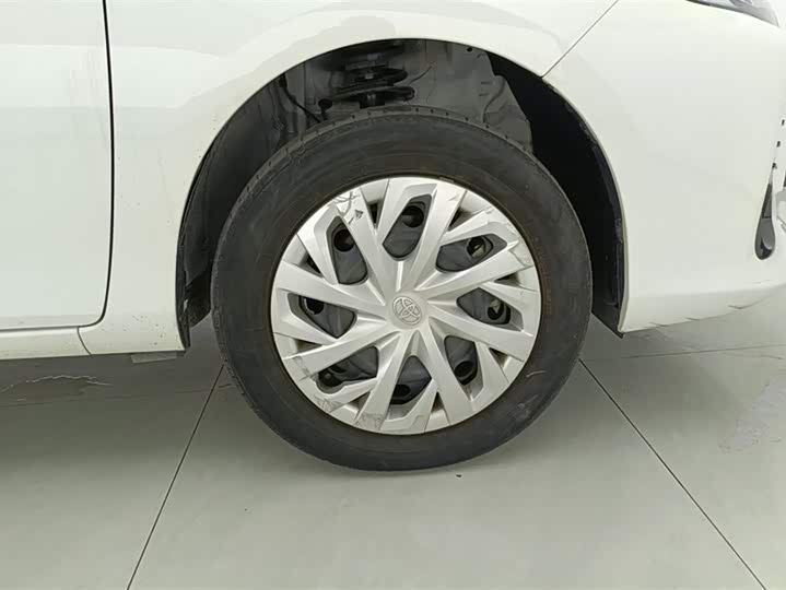 Фото 6 - Toyota Vios