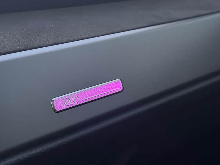 Фото 7 - Audi Q3