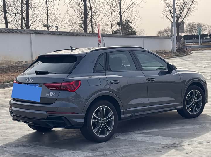 Фото 9 - Audi Q3