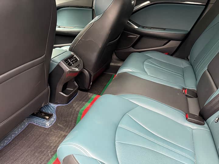 Фото 7 - MG Motor 7