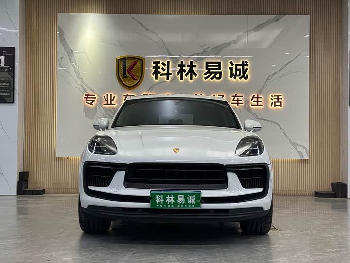 Фото 2 - Porsche Macan