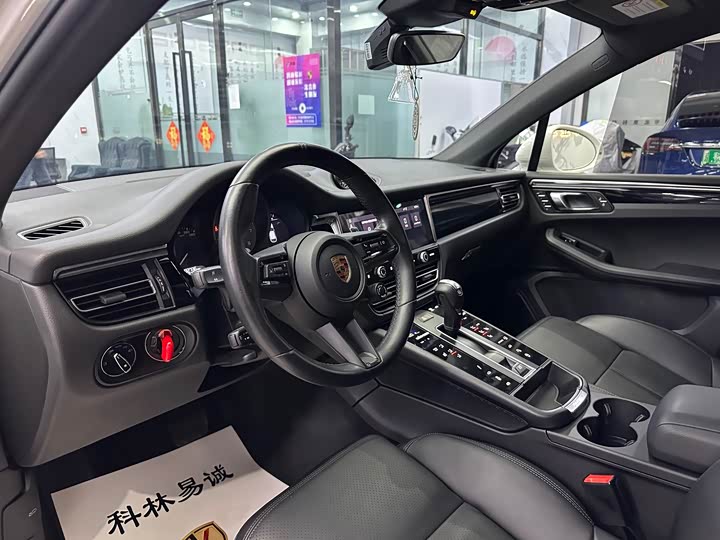 Фото 4 - Porsche Macan