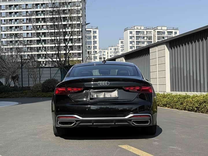 Фото 8 - Audi A5