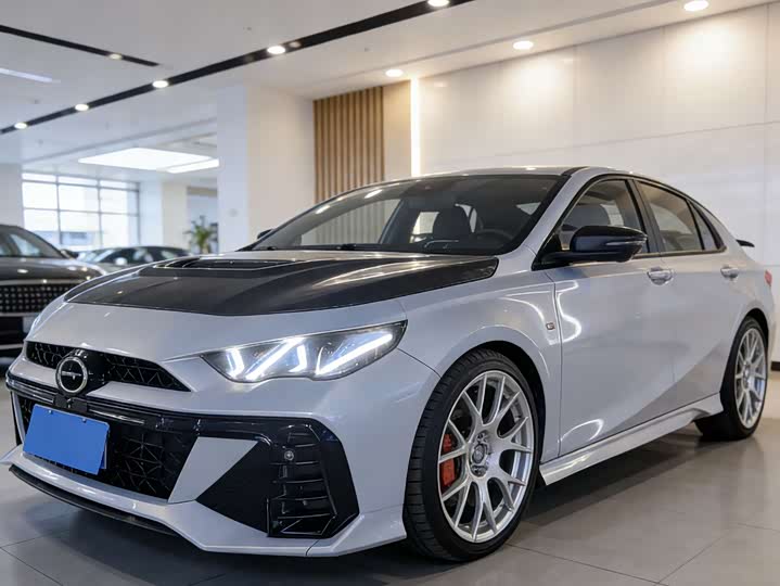 Фото 2 - GAC Trumpchi Empow R