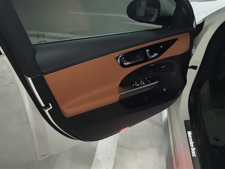 Фото 7 - Mercedes-Benz C-Class