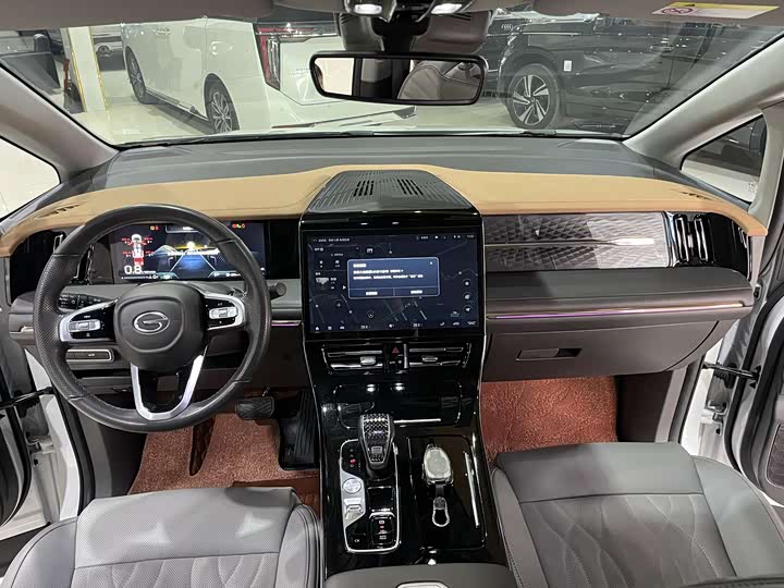 Фото 8 - GAC Trumpchi M8