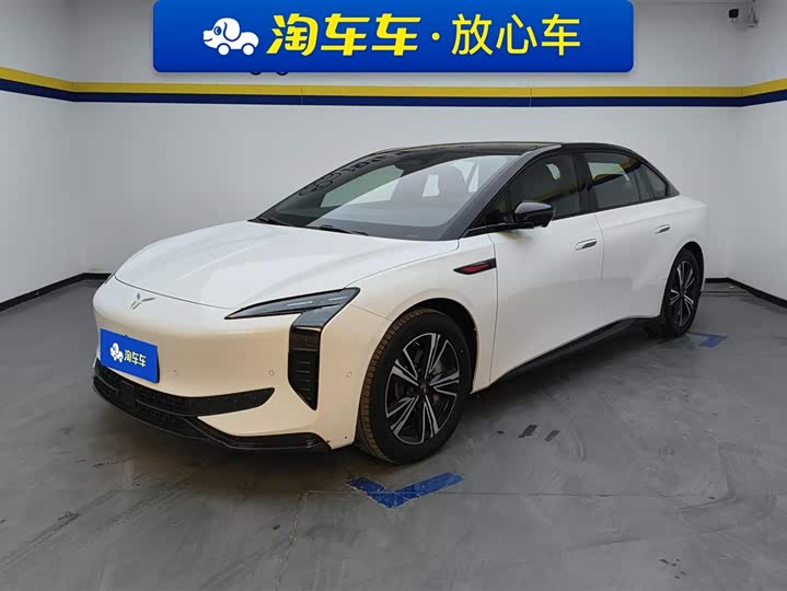 Фото 1 - Hongqi EH7