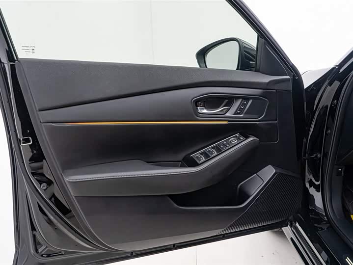 Фото 9 - Honda Accord