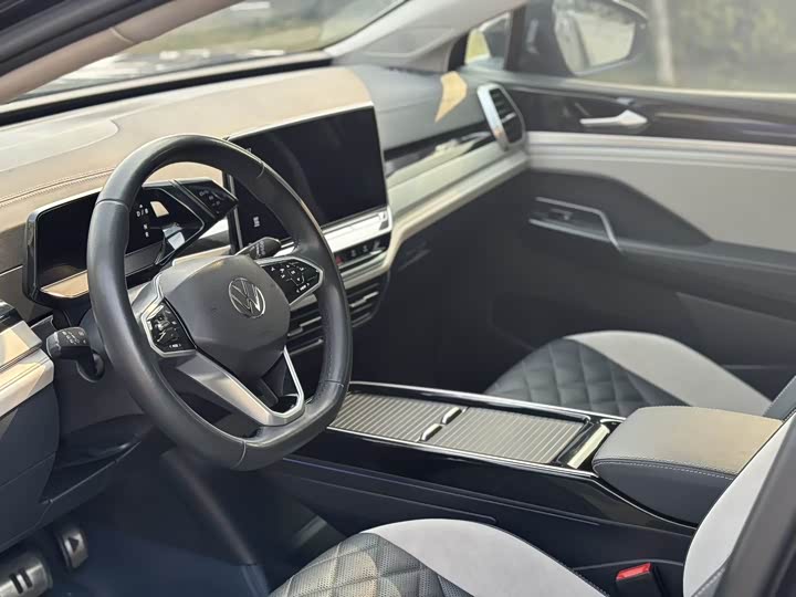 Фото 5 - Volkswagen ID.6 Crozz