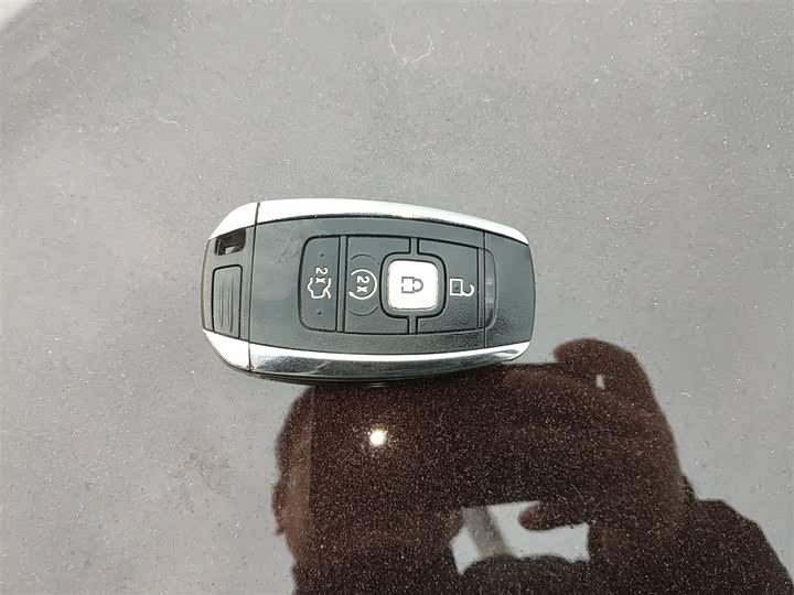 Фото 9 - Lincoln MKZ