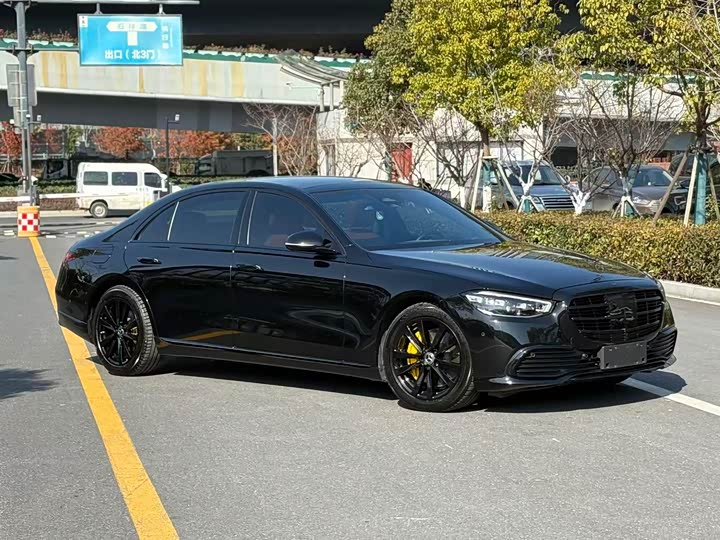 Фото 3 - Mercedes-Benz S-Class