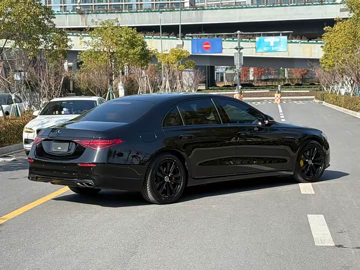 Фото 5 - Mercedes-Benz S-Class