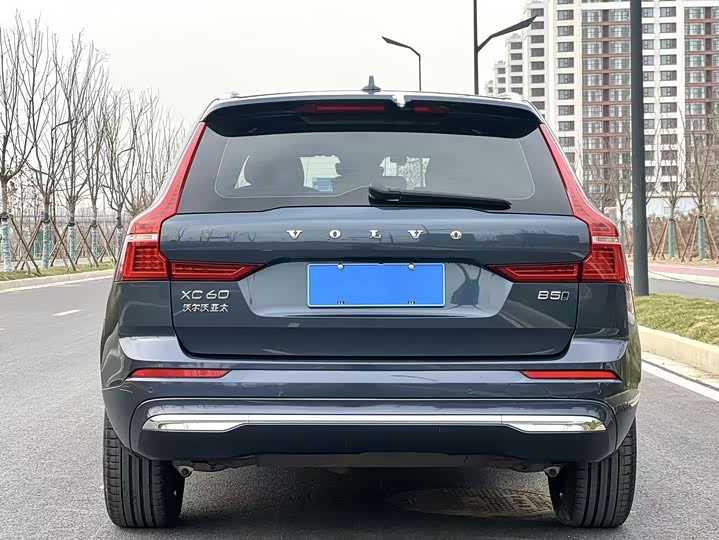 Фото 5 - Volvo XC60