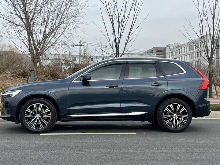 Фото 7 - Volvo XC60