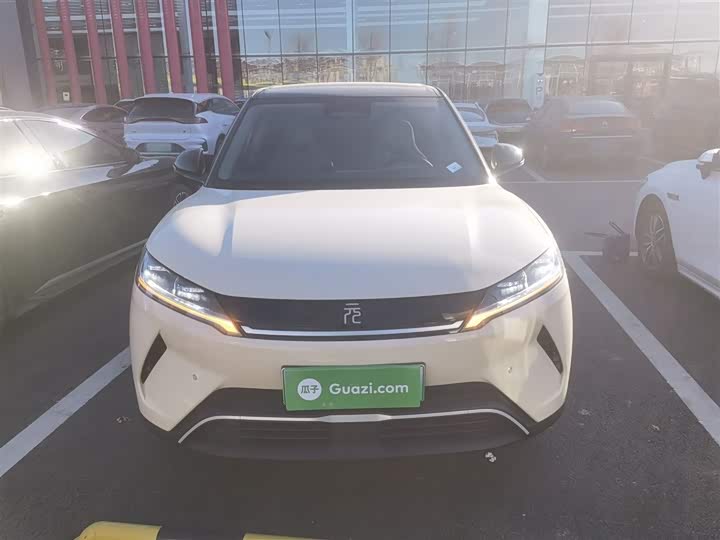 Фото 3 - BYD Yuan Up