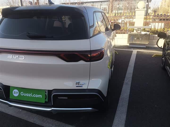 Фото 8 - BYD Yuan Up