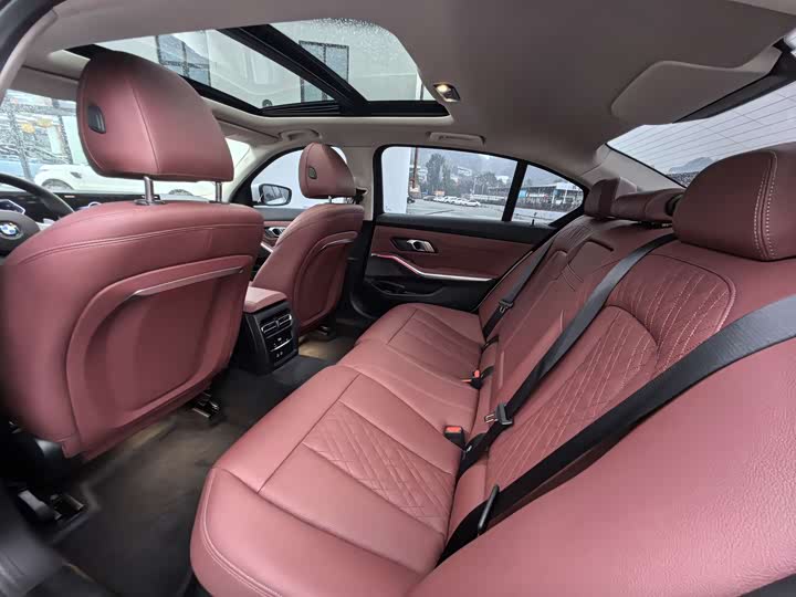 Фото 7 - BMW 3 Series