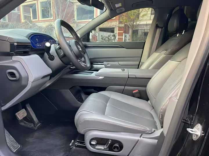 Фото 4 - Zeekr 7X