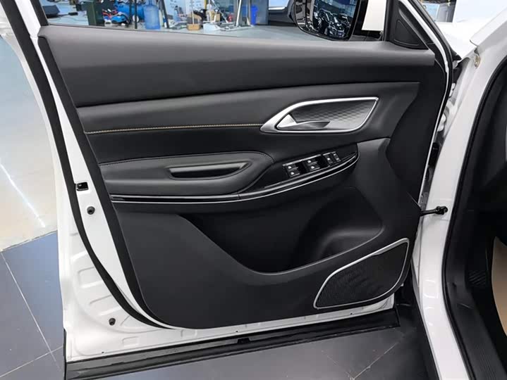 Фото 7 - Changan X7 Plus