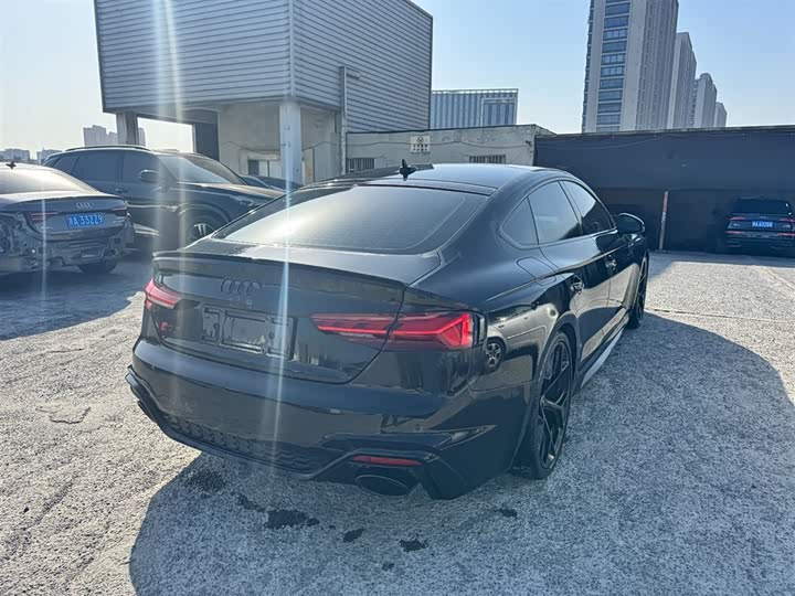 Фото 5 - Audi RS 5