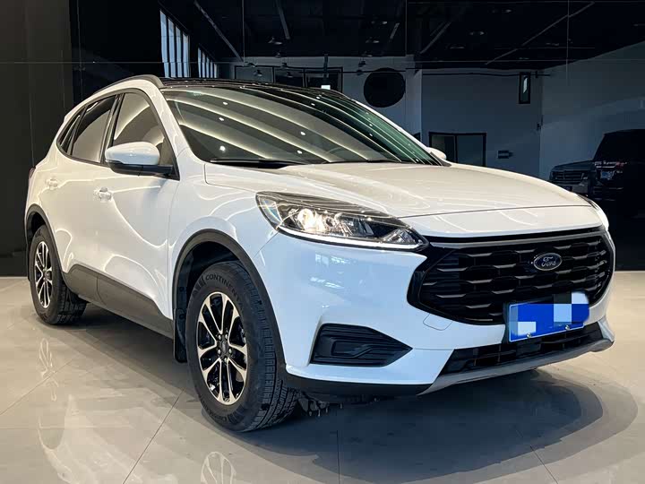 Фото 3 - Ford Escape