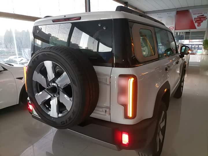 Фото 7 - BAIC Beijing BJ40 Hybrid