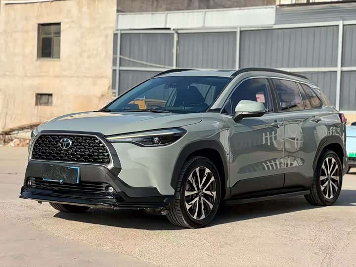 Фото 1 - Toyota Corolla Cross