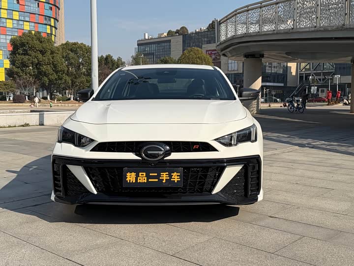 Фото 2 - GAC Trumpchi Empow R