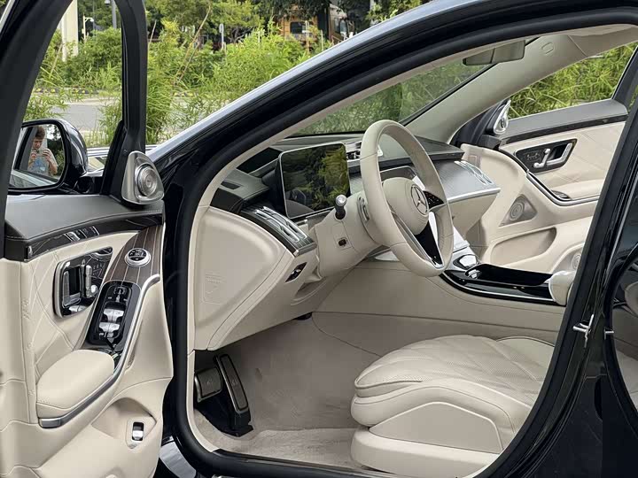 Фото 5 - Mercedes-Benz Maybach S-Class