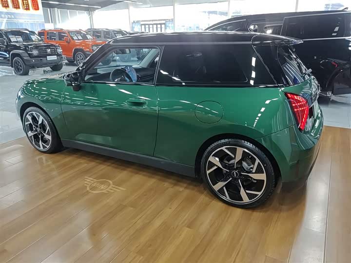 Фото 5 - Mini Cooper