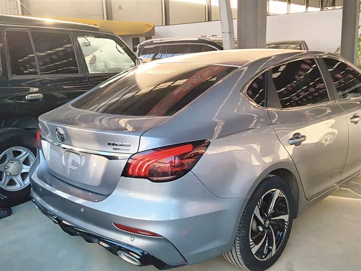 Фото 7 - MG Motor 6