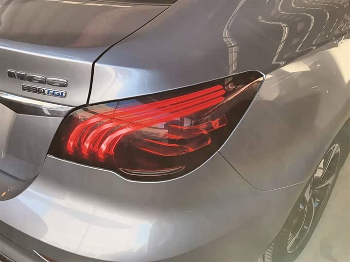 Фото 8 - MG Motor 6