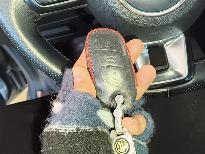 Фото 9 - MG Motor 6