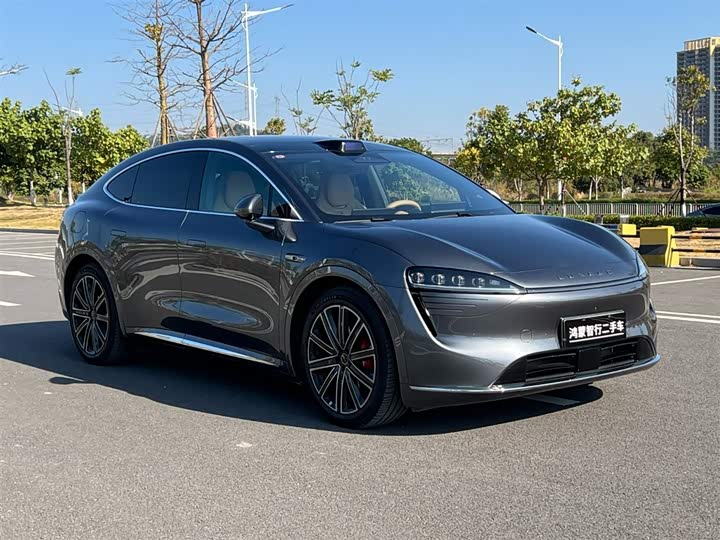 Фото 5 - Luxeed R7