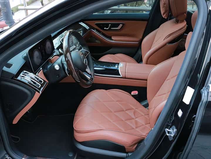 Фото 6 - Mercedes-Benz Maybach S-Class