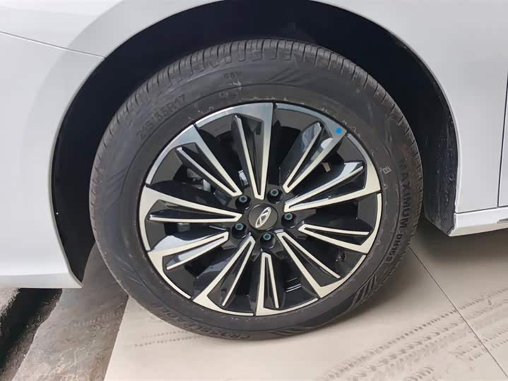 Фото 6 - Chery Fulwin A8