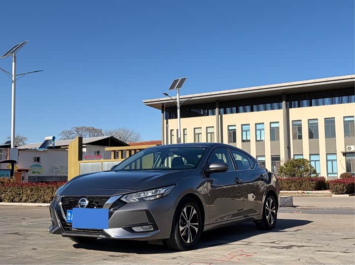 Фото 1 - Nissan Sylphy