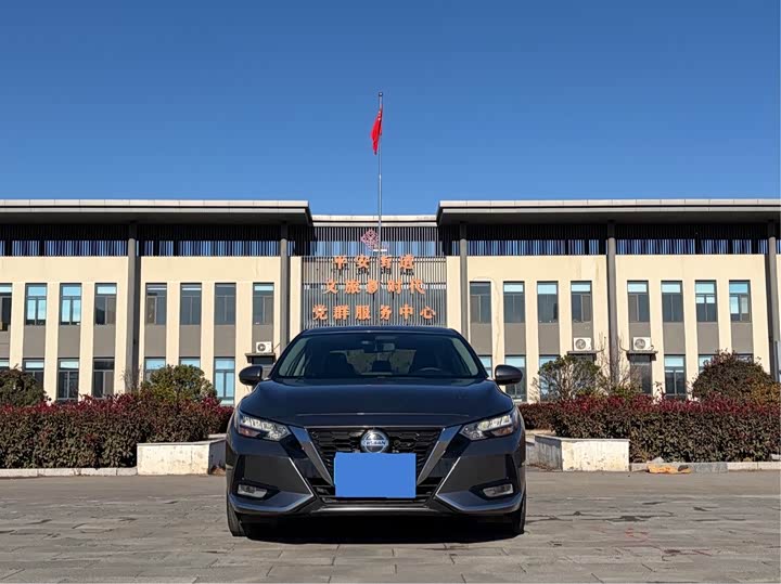 Фото 2 - Nissan Sylphy